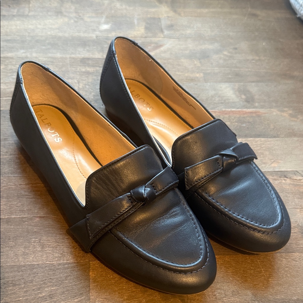 Talbots Classic Navy Leather Loafers Leather - Navy